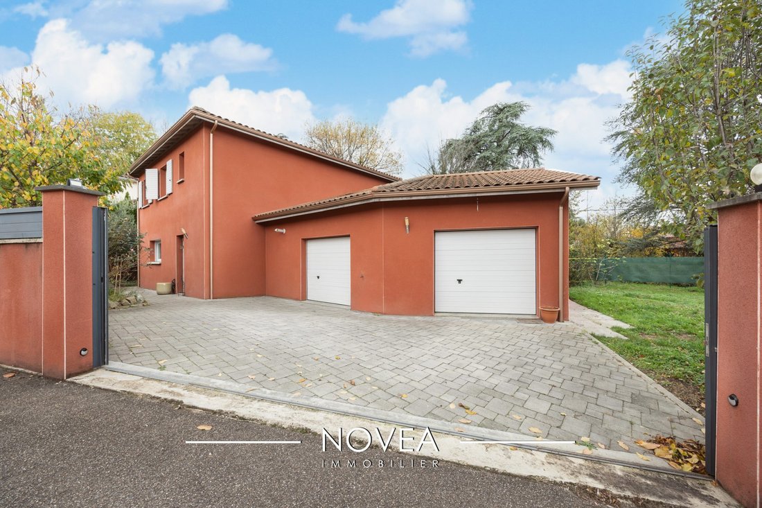 House in Francheville le Haut-Bruissin, Francheville, France 1 - 17072341