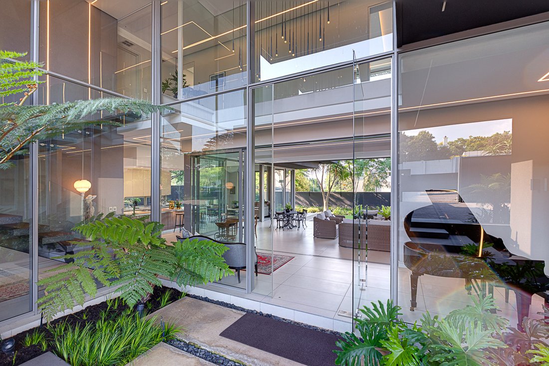 House in Bryanston, Gauteng, South Africa 1 - 17071768