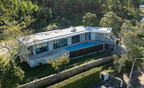 House in Carreco, Viana do Castelo District, Portugal 1