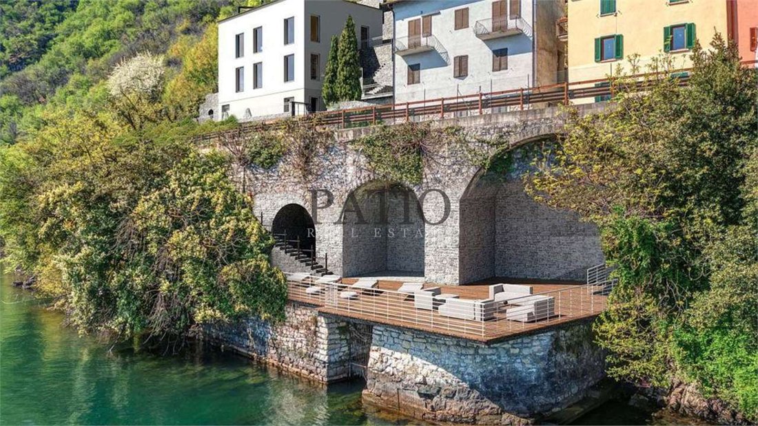 Villa in Brienno, Lombardy, Italy 4 - 17070662