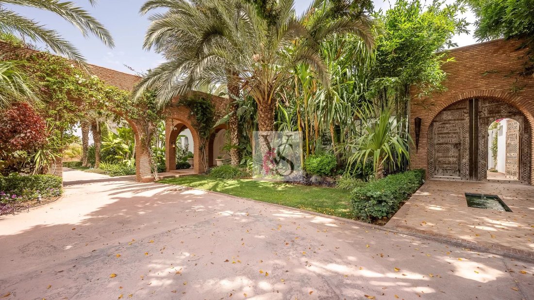 Villa in Douar Moulay Abbas, Marrakesh-Safi, Morocco 3 - 17068932