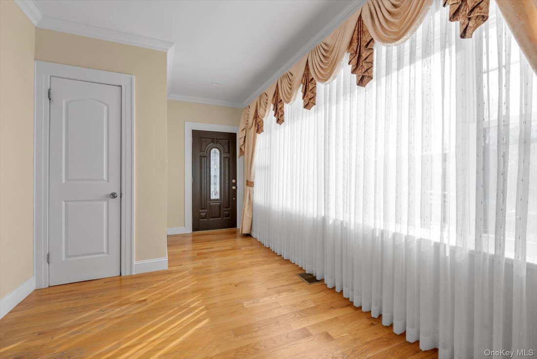 House in New York, New York, United States 3 - 17064207