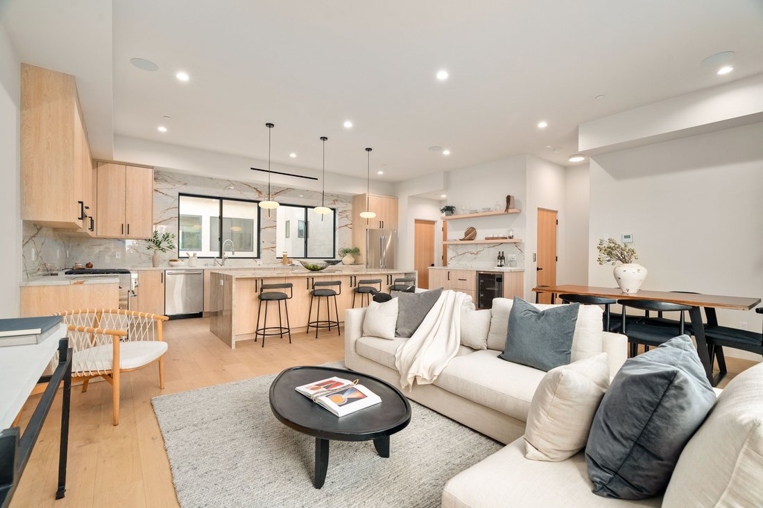 Condo in Los Angeles, California, United States 5 - 17072507