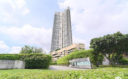 Condo in Bang Phong Phang, Krung Thep Maha Nakhon, Thailand 1