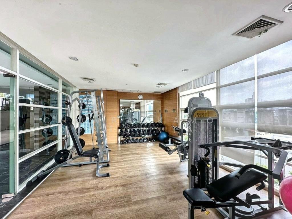 Condo in Bang Lamphu Lang, Krung Thep Maha Nakhon, Thailand 4 - 16547717