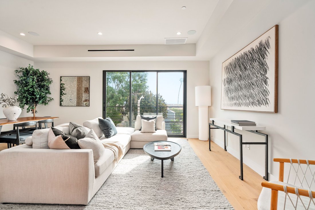 Condo in Los Angeles, California, United States 4 - 17072507