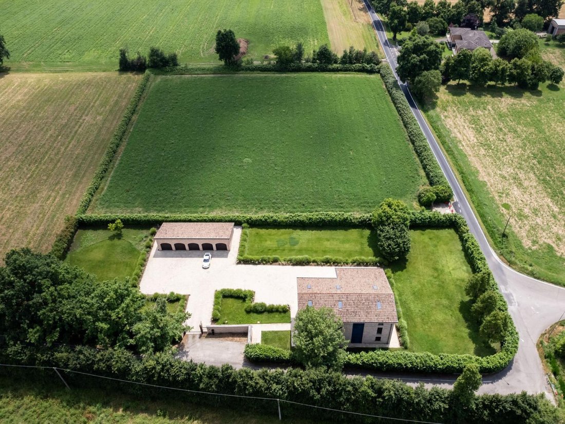 Villa in San Maurizio-Villaggio Stranieri-Bazzarola, Reggio Emilia, Emilia-Romagna 3 - 17071766
