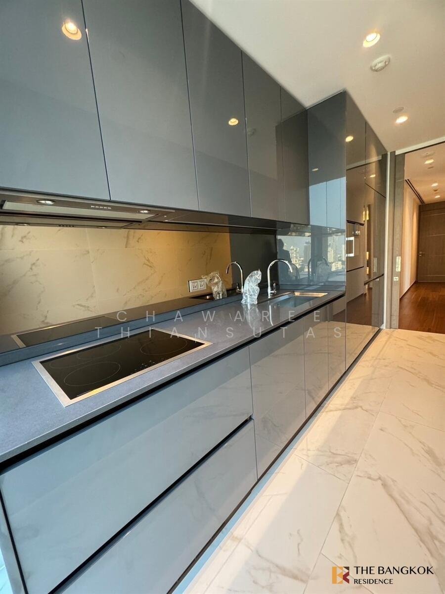 Condo in Ko Tan, Kamphaeng Phet, Thailand 5 - 16134377