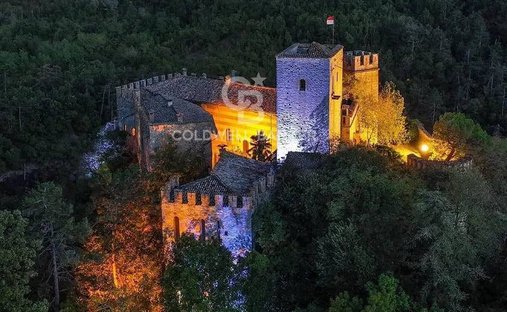 château à Gropparello, Émilie-Romagne, Italie 1