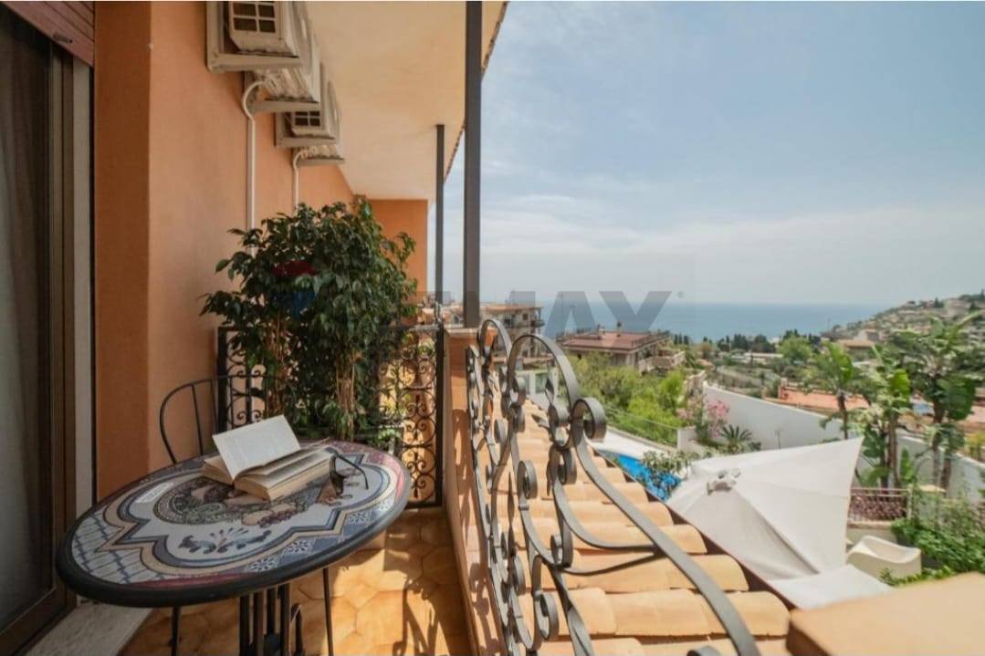 Apartment in Taormina, Sicily, Italy 4 - 17072046