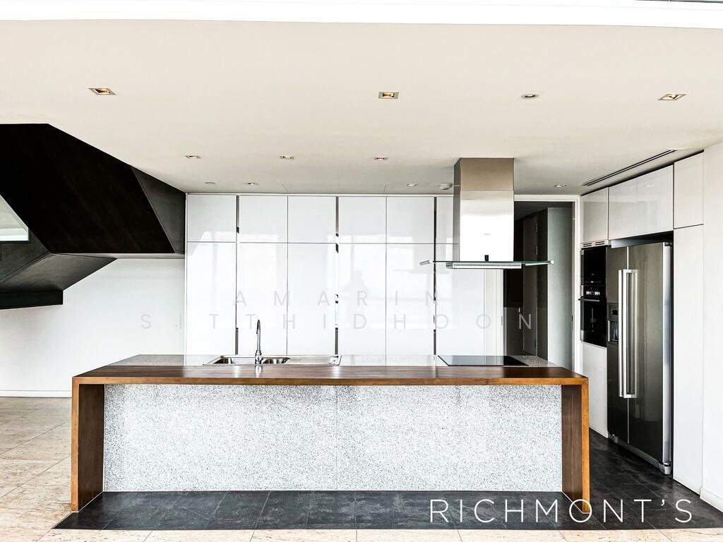 Condo in Bang Phong Phang, Krung Thep Maha Nakhon, Thailand 3 - 16476819