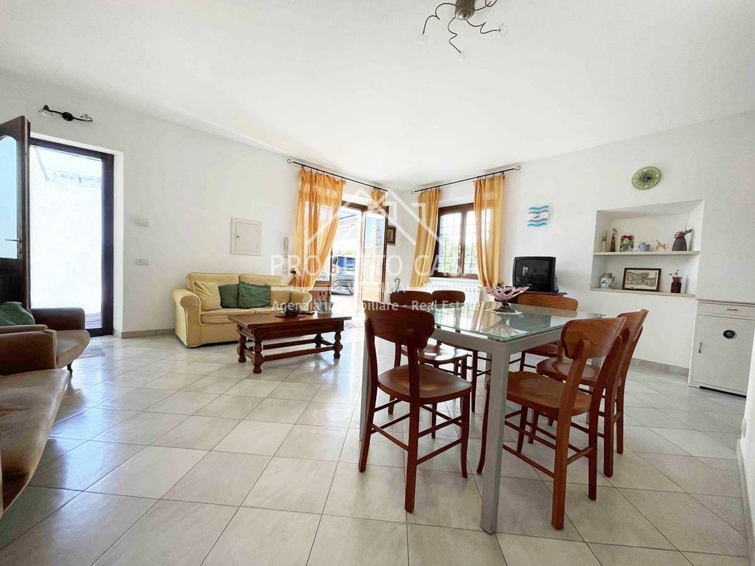 House in Motrone, Pietrasanta, Italy 5 - 17072041
