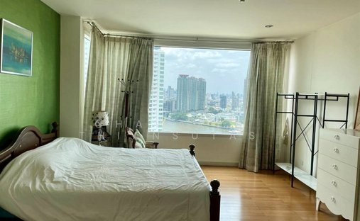 Condo in Bang Lamphu Lang, Krung Thep Maha Nakhon, Thailand 1