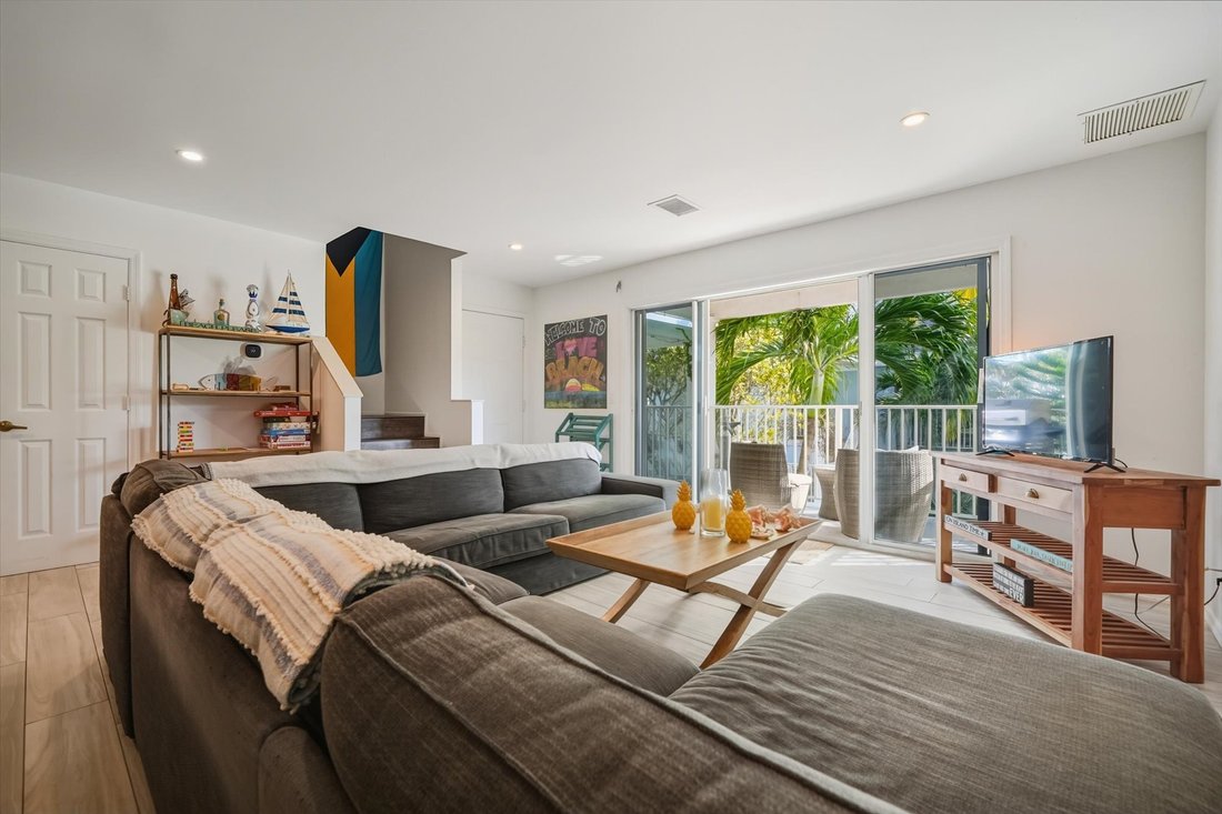Condo in Nassau, New Providence, The Bahamas 3 - 17071913