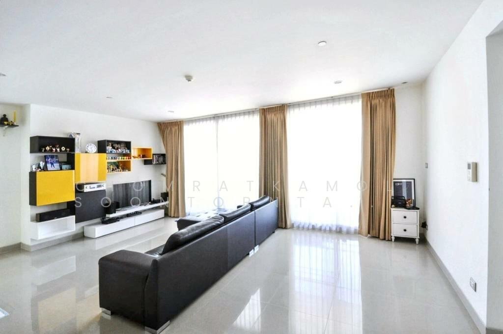 Condo in Bang Lamphu Lang, Krung Thep Maha Nakhon, Thailand 2 - 16547717