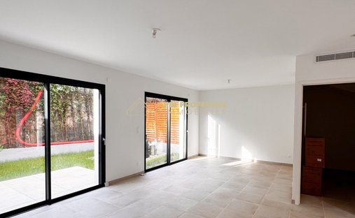 Villa in La Turbie, Provence-Alpes-Côte d'Azur, France 1
