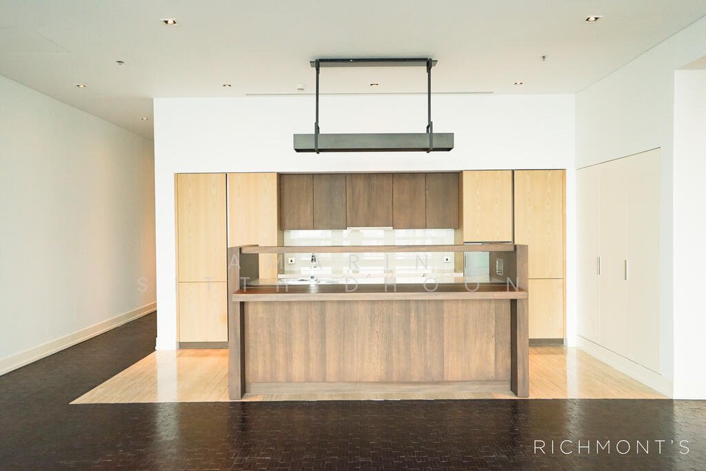 The Ritz-Carlton Residences, Bangkok