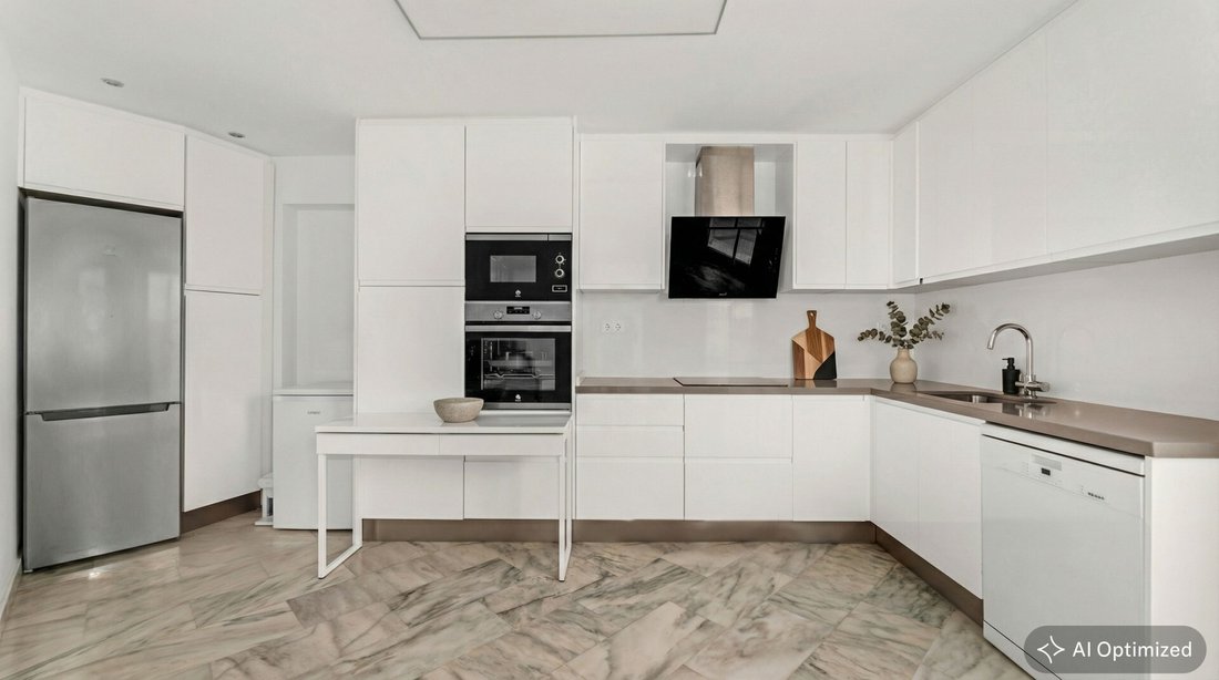 Apartment in Elviria-Cabopino, Marbella, Spain 4 - 17071133