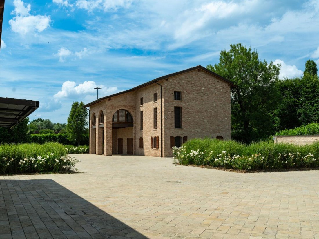 Villa in San Maurizio-Villaggio Stranieri-Bazzarola, Reggio Emilia, Emilia-Romagna 5 - 17071766