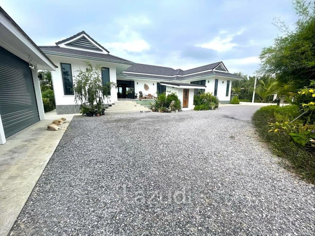 Villa in Wang Pong, Prachuap Khiri Khan, Thailand 3 - 16961126