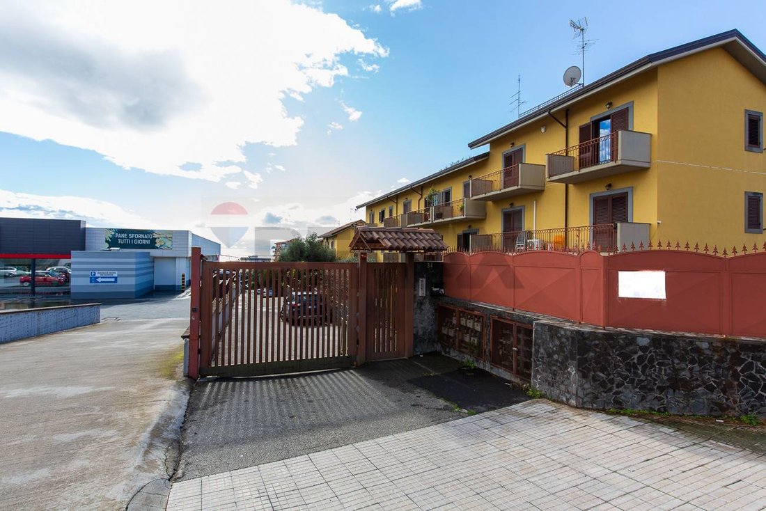 Villa in Tremestieri Etneo, Sicily, Italy 5 - 17072048