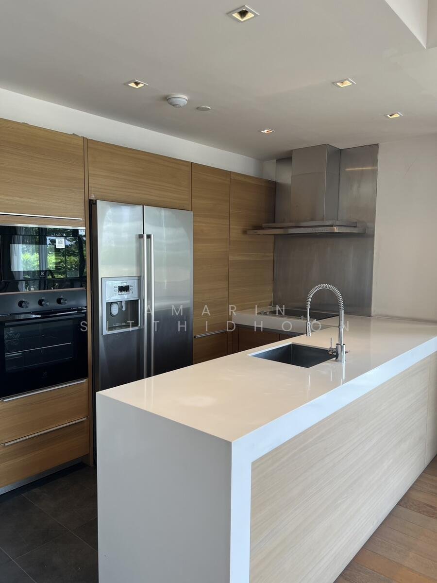 Condo in Bang Phong Phang, Krung Thep Maha Nakhon, Thailand 3 - 16476821
