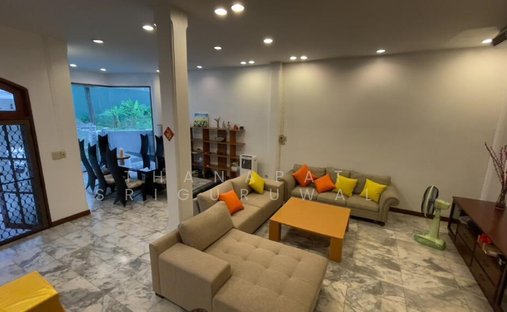 Townhouse in Bangkok, Krung Thep Maha Nakhon, Thailand 1