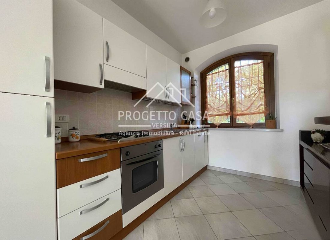 House in Motrone, Pietrasanta, Italy 3 - 17072041