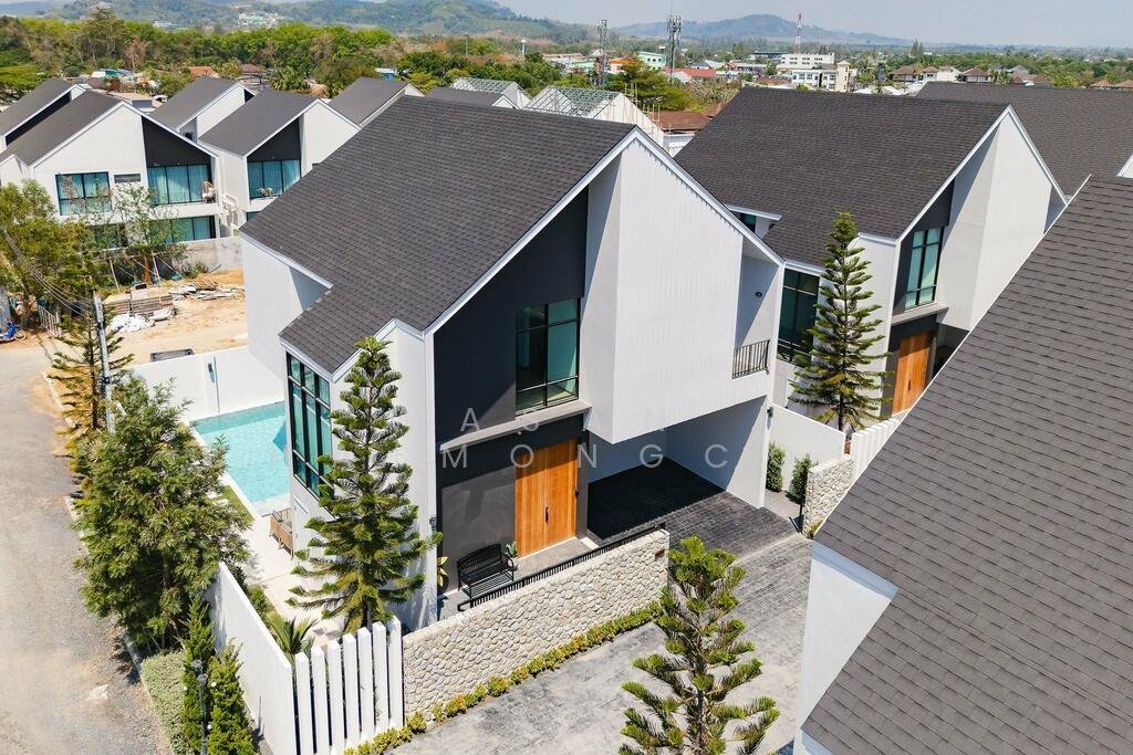 Villa in Choeng Thale, Phuket, Thailand 2 - 16093683