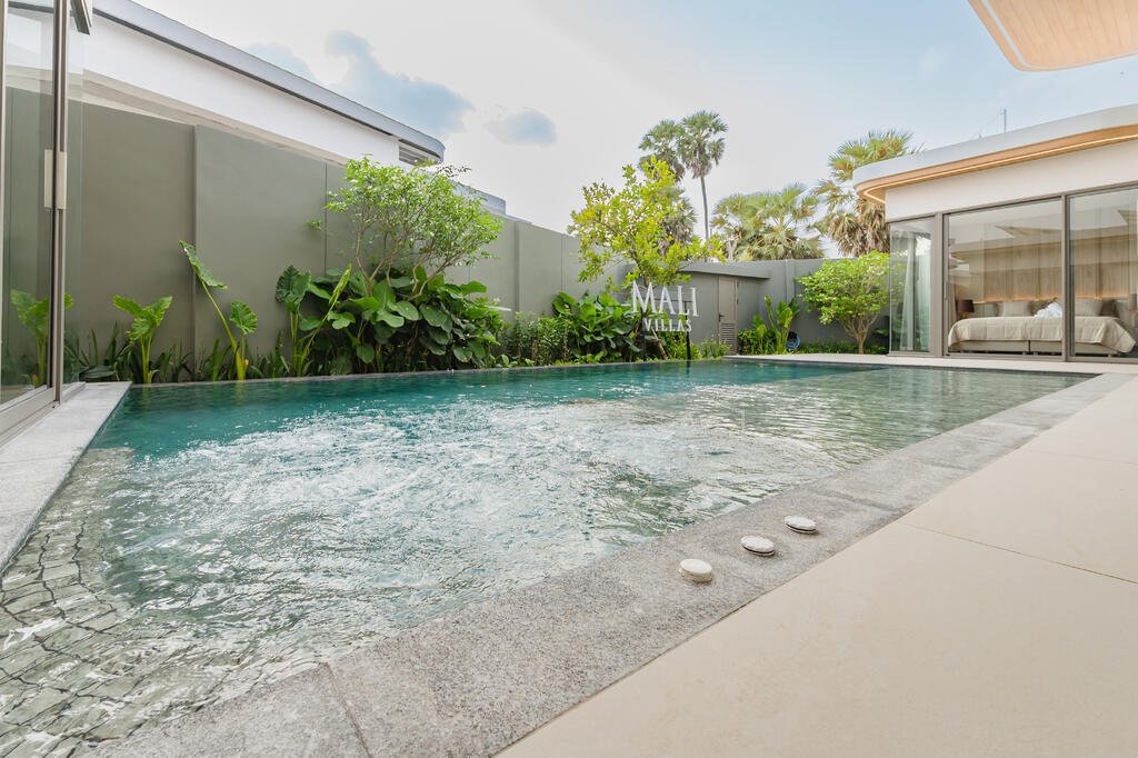 Villa in Thalang, Phuket, Thailand 4 - 16476630