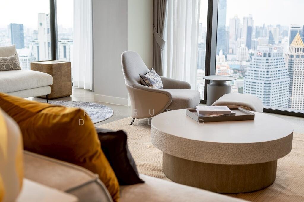 Condo in Pathum Wan, Krung Thep Maha Nakhon, Thailand 4 - 16916389