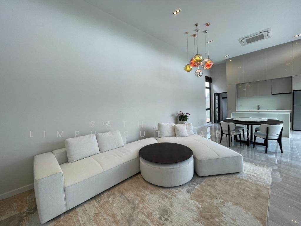 Villa in Pattaya City, Chon Buri, Thailand 3 - 16570021