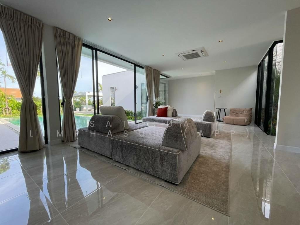 Villa in Pattaya City, Chon Buri, Thailand 2 - 16570021