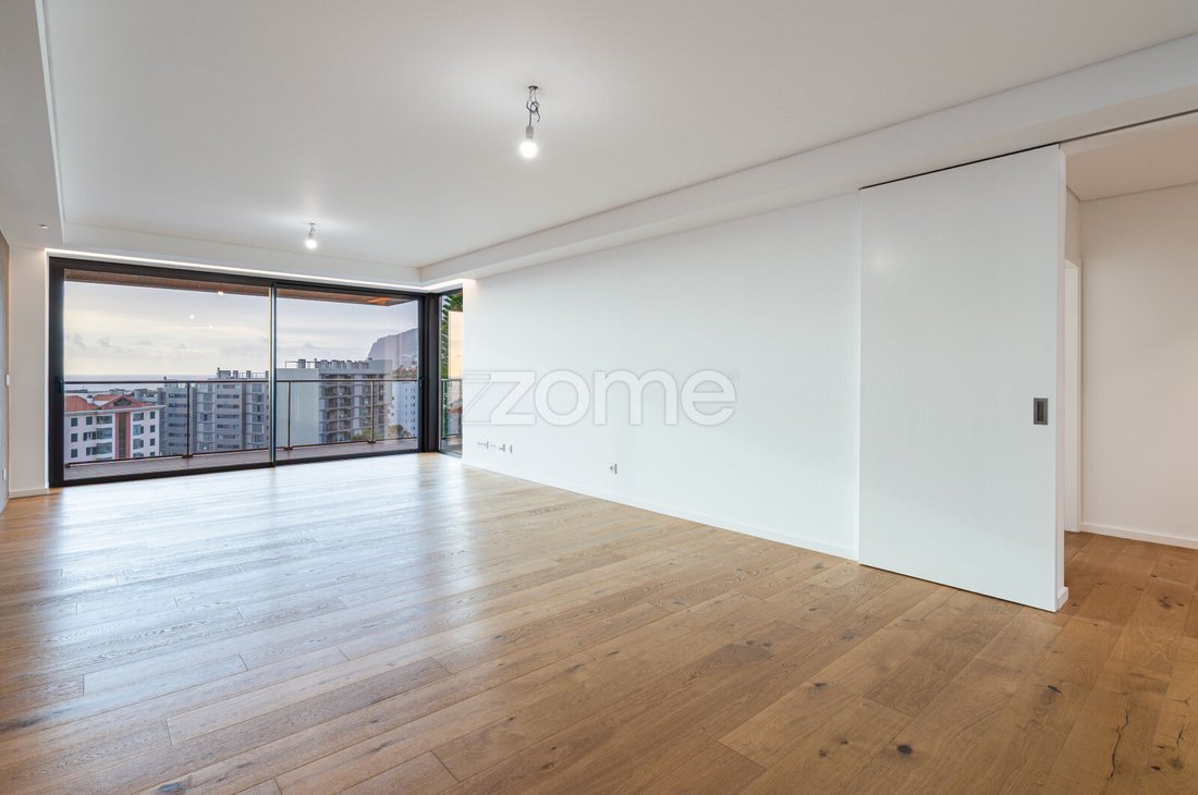Apartment in Sao Martinho, Madeira, Portugal 1 - 17071872