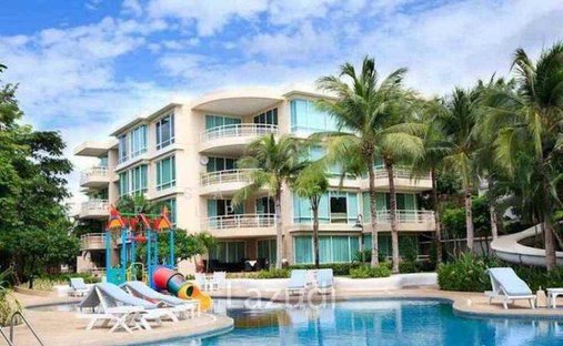 Condo in Hua Hin, Prachuap Khiri Khan, Thailand 1