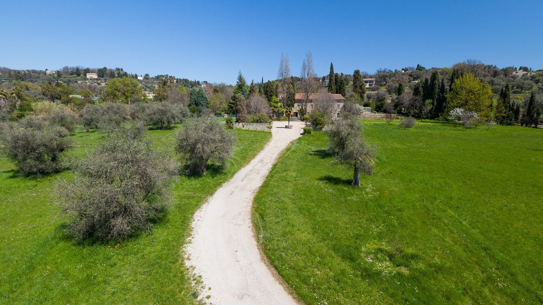 House in Le Rouret, Provence-Alpes-Côte d'Azur, France 5 - 17072670