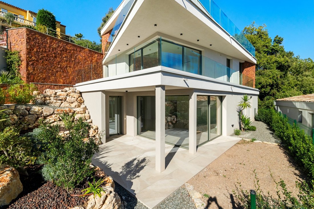 Apartment in Les Adrets-de-l'Estérel, Provence-Alpes-Côte d'Azur, France 1 - 17073007