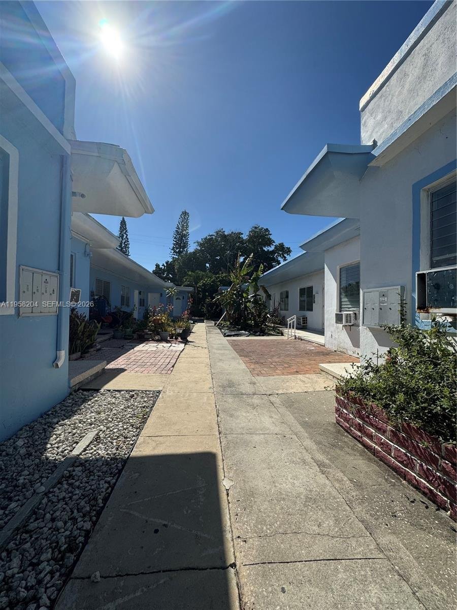 Miami Beach, Florida, United States 3 - 17072853