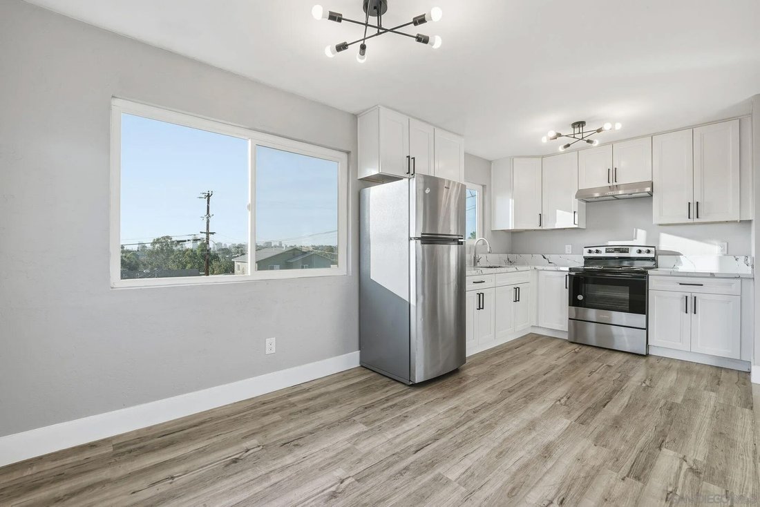 San Diego, California, United States 5 - 17072782