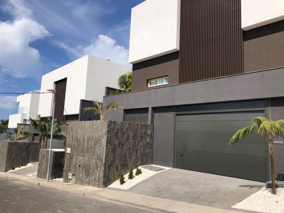 Villa in La Caleta, Adeje, Canary Islands 3 - 17073321