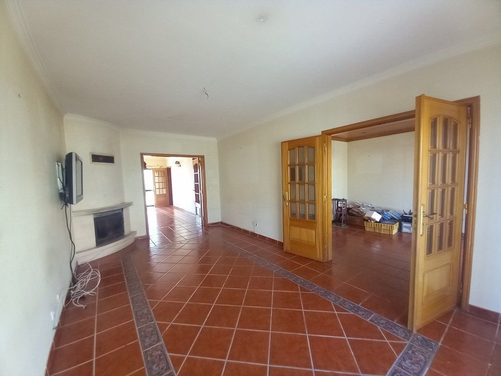 Villa in Santo Isidoro, Lisbon, Portugal 1 - 17073057