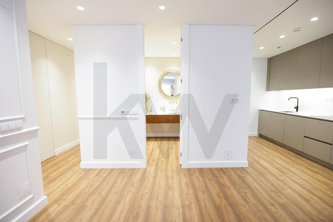Apartment in Santo Antonio, Lisbon, Portugal 2 - 15934729