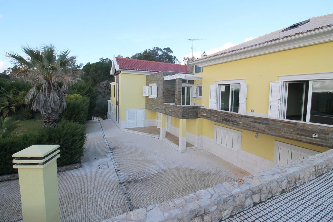 Villa in Belas, Lisbon, Portugal 5 - 17073107