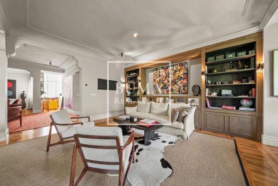 Apartment in Chamberi, Madrid, Spain 2 - 17073209
