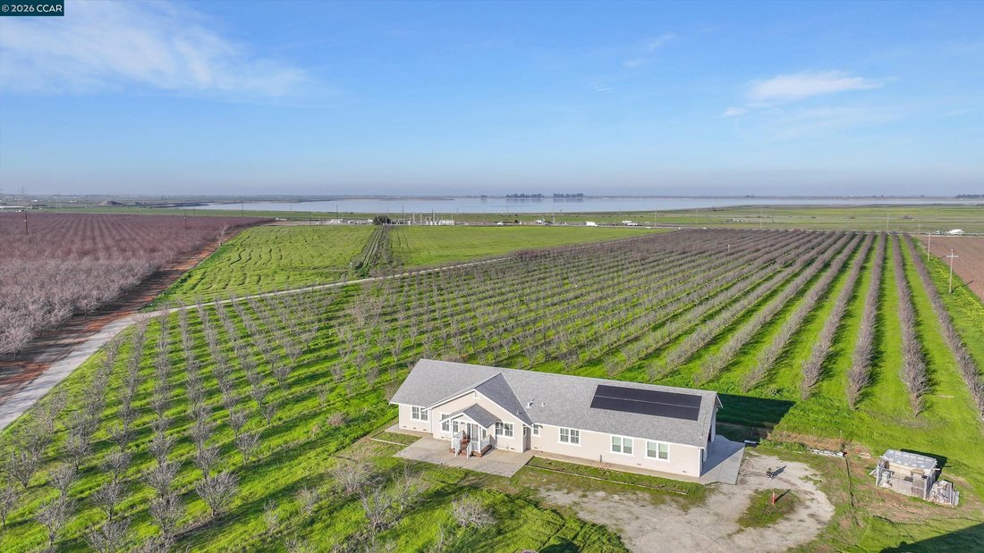 House in Byron, California, United States 1 - 17072971
