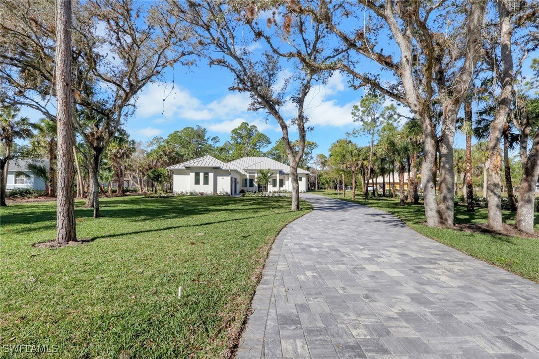 House in Naples, Florida, United States 3 - 16878436