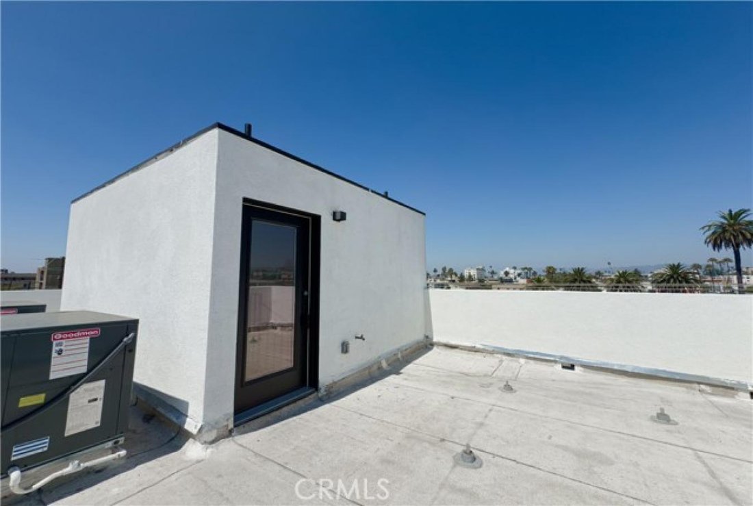 House in Los Angeles, California, United States 4 - 17073488