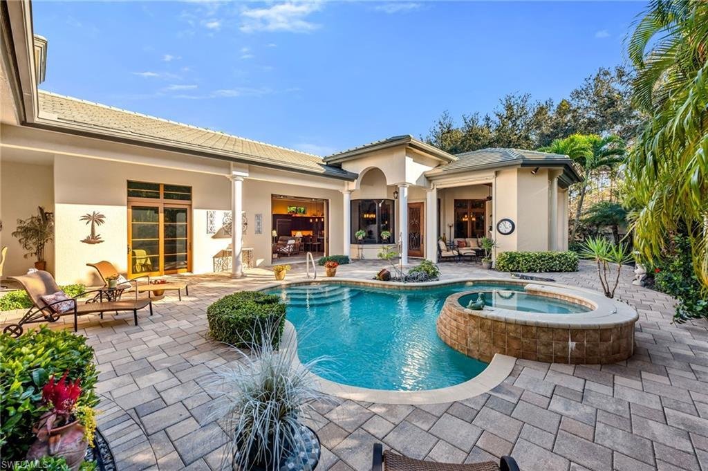 House in Naples, Florida, United States 3 - 17073749
