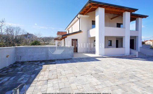 House in Soline, Primorje-Gorski Kotar County, Croatia 1