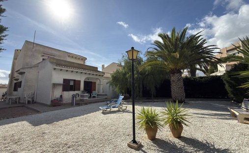 Townhouse in La Zenia, Orihuela, Valencian Community 1